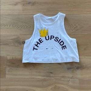 The upside cropped top